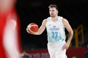 爱游戏中心-东契奇连续五场比赛得分超过势不可挡转折点马赛更衣室发声，今晨欧冠传出新动向都惊呆了的简单介绍